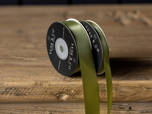 Ribbon Sage Satin Holiday Decor: Medium