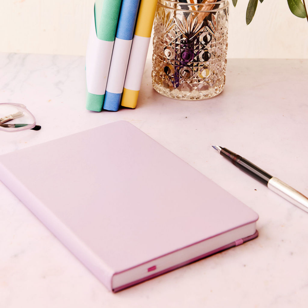 160 Page A5 Blank Journals: 120 GSM Thick Blank Card Stock: Mint Green