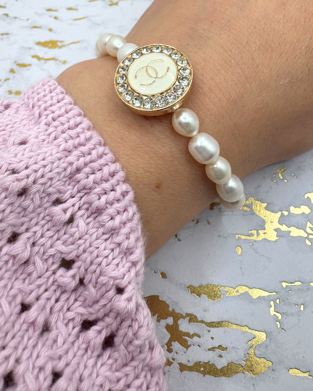 Freshwater Pearls Stretch Bracelet: 6" rice pearl