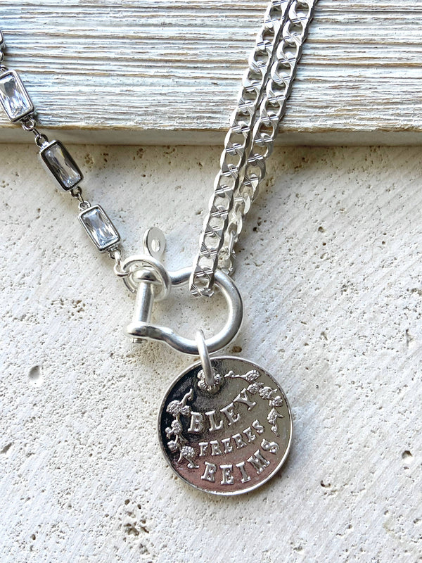 Edgy glam French champagne coin shackle necklace : Matte black