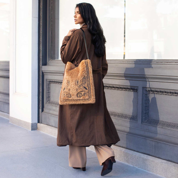 Annie Cream Faux Fur Tote Bag Pre-Order 9/30