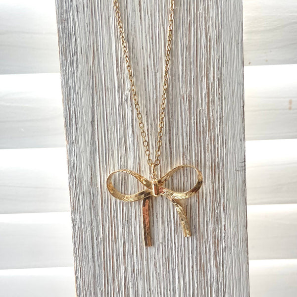 Bow necklace slip knot trendy jewelry: Silver