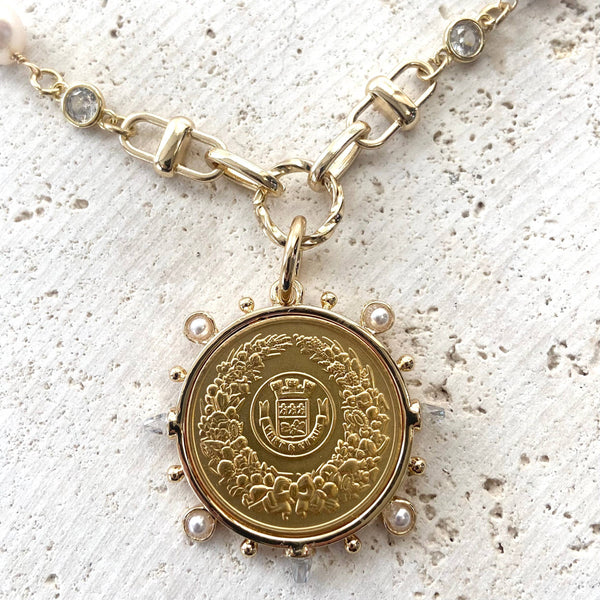 Coin jewelry pearl necklace boutique salon jewelry
