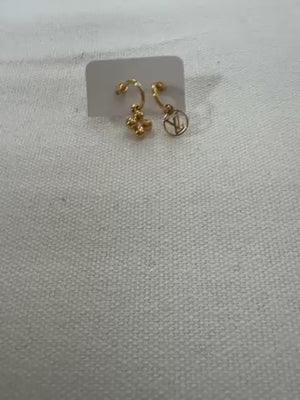 Louis Vuitton Earings Monogram Flower Hoop Swing